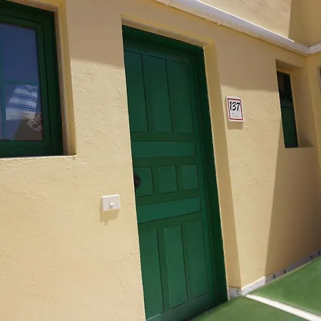 Caleta Paraiso Sea View 137 アパート