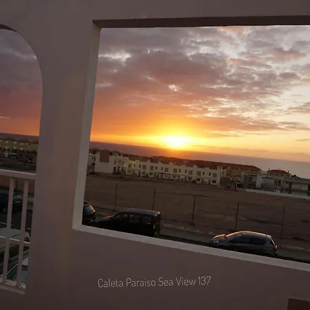 Caleta Paraiso Sea View 137 Daire *